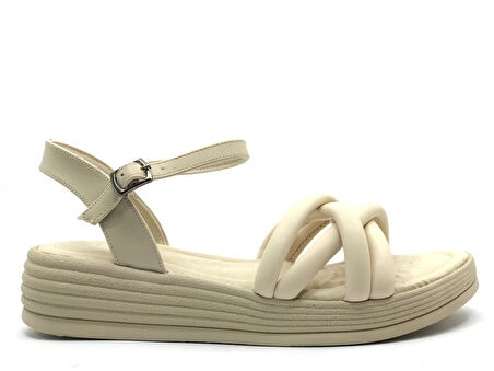 Feles Düz Taban Çapraz Detaylı Kadın Sandalet