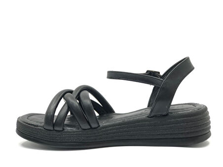 Feles Düz Taban Çapraz Detaylı Kadın Sandalet