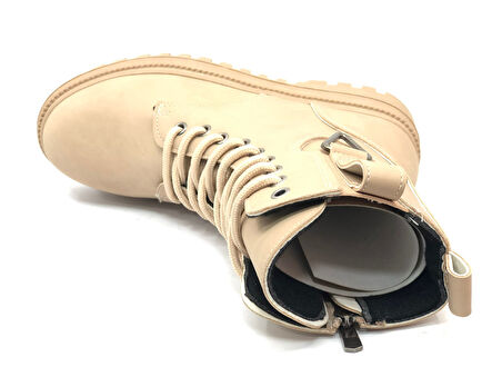 Mehtap Süs Üçgen Toka Detaylı Kaymaz Taban Kadın Postal Bot