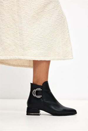 Feles Taş Toka Detaylı Düz Kadın Bot