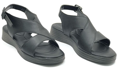 Seribo 25Y003 Cırt Detaylı Ortopedik Taban Kadın Sandalet