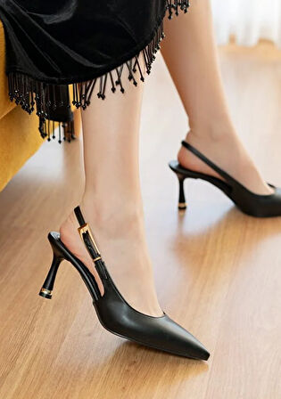 Seribo Toka Detaylı Arkası Açık Stiletto Kadın Topuklu Ayakkabı