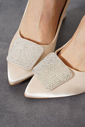 Feles Toka Taş Detaylı Stiletto Kadın Topuklu Ayakkabı