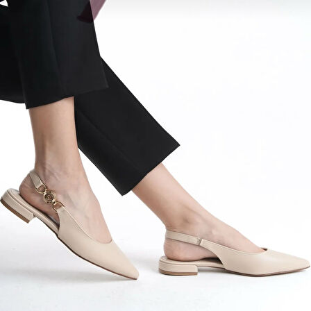 Feles Yan Toka Detaylı Arkası Açık Kadın Babet Ayakkabı