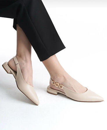 Feles Yan Toka Detaylı Arkası Açık Kadın Babet Ayakkabı