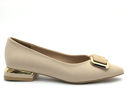 Feles Toka Detaylı Kadın Babet Ayakkabı