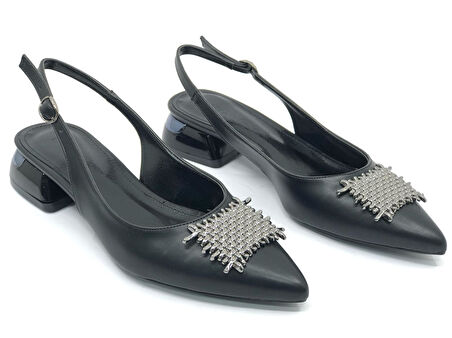 Feles Toka Detaylı Kısa Topuklu Arkası Açık Kadın Babet Ayakkabı