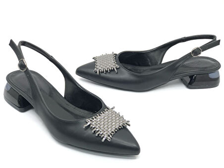 Feles Toka Detaylı Kısa Topuklu Arkası Açık Kadın Babet Ayakkabı