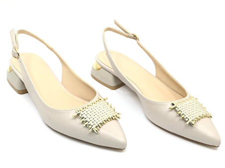 Feles Toka Detaylı Kısa Topuklu Arkası Açık Kadın Babet Ayakkabı