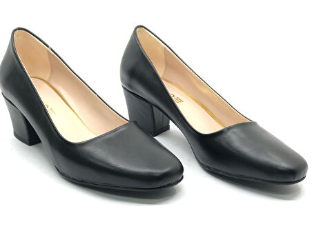 Mehtap Küt Burun Topuklu Kadın Klasik Ayakkabı