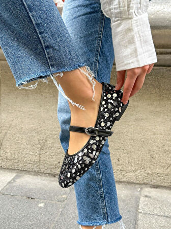 Feles Pul Detaylı Kadın Babet Ayakkabı