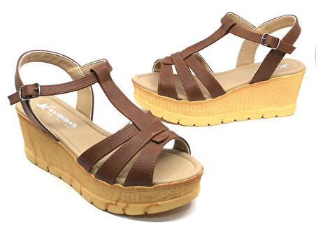 Ayakdaş 1040 Kadın Dolgu Taban Sandalet