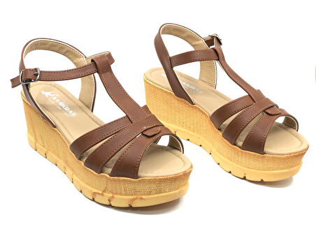 Ayakdaş 1040 Kadın Dolgu Taban Sandalet