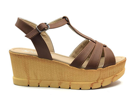 Ayakdaş 1040 Kadın Dolgu Taban Sandalet