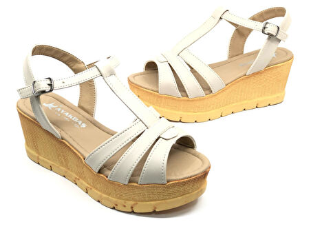 Ayakdaş 1040 Kadın Dolgu Taban Sandalet