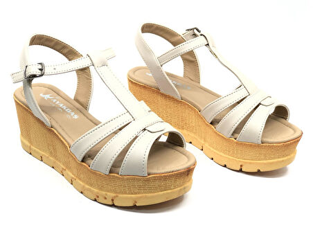 Ayakdaş 1040 Kadın Dolgu Taban Sandalet