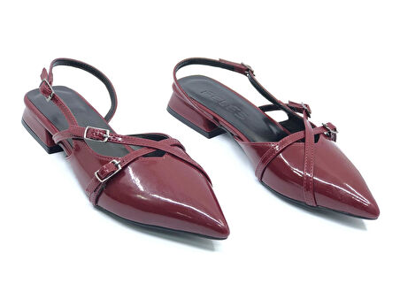 Feles Toka Detaylı Kısa Topuklu Arkası Açık Kadın Babet Ayakkabı