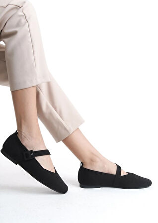 Feles Küt Burun Kemer Detaylı Kadın Babet Ayakkabı