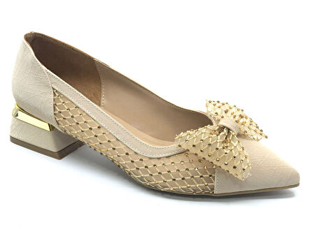 Feles Dantel Kurdela Toka Detaylı Kadın Klasik Ayakkabı