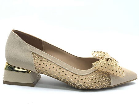 Feles Dantel Kurdela Toka Detaylı Kadın Klasik Ayakkabı