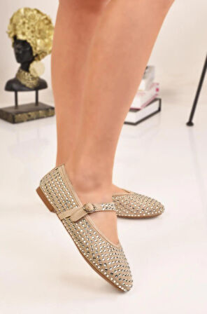 Feles Taş Detaylı Kadın Babet Ayakkabı