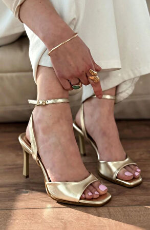 Feles Bilekten Bağlamalı Tek Bant Kadın Topuklu Ayakkabı