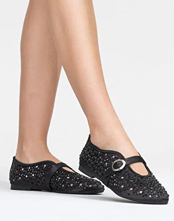 Feles Delik Taş Detaylı Kadın Babet Ayakkabı