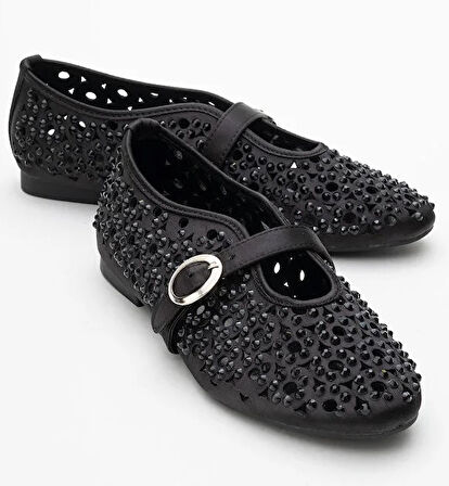 Feles Delik Taş Detaylı Kadın Babet Ayakkabı