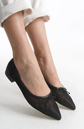 Feles Dantel Fiyonk Detaylı Sivri Burun Kadın Babet Ayakkabı