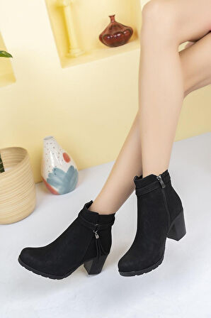 Ayakdaş Yandan Püsküllü Topuklu Kadın Bot