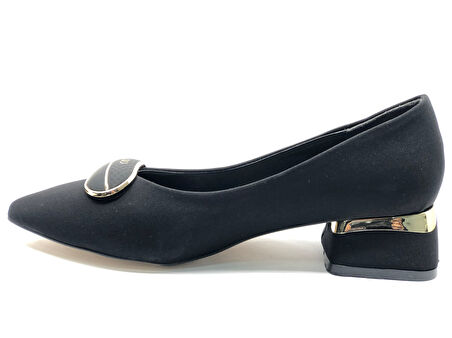 Feles Silindir Toka Detaylı Topuklu Kadın Ayakkabı