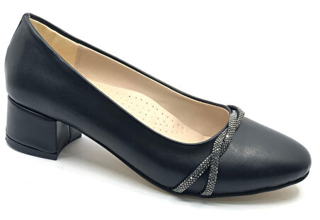 İremsu Şerit Taş Detaylı Kadın Ayakkabı