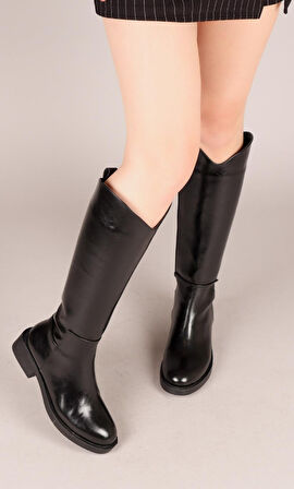 Feles Binici Düz Taban Rugan Fermuarlı Kadın Çizme