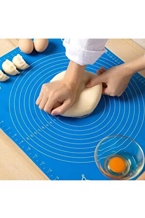 Büyük Boy 45x65 Cm Silikon Hamur Açma Matı Ve Hamur Kesme Spatula Seti