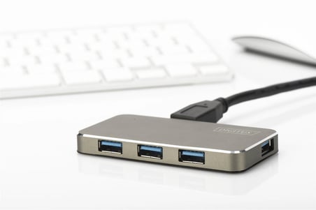 Digitus DA-70240-1 4 Port USB 3.0 Hub, 5V-2A güç adaptörü dahil, alüminyumi DA-70240-1 (KDO)