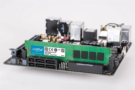 Crucial 16GB DDR4 3200Mhz CT16G4DFRA32A (16Chip) Pc Ram (KDO)