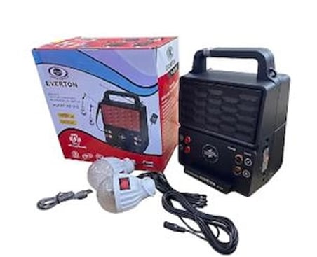 Everton Rt-913 -Usb-Tf Card -Mp3-Bluetooth-Mp3Güneş Enerjili Işıklı Radyo 2 Ampul Set (KDO)