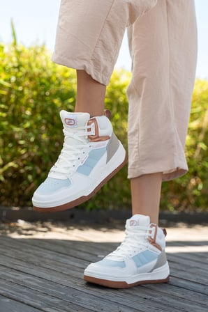 Kadın Bağcıklı Yüksek Bilekli Sneaker
