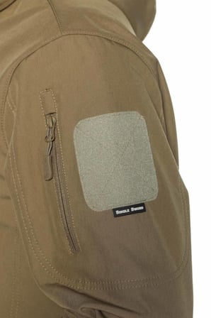 Doğa Yürüyüşü Soğuk Hava Seyahat Single Sword Su Geçirmez Outdoor Softshell Taktik Erkek Mont
