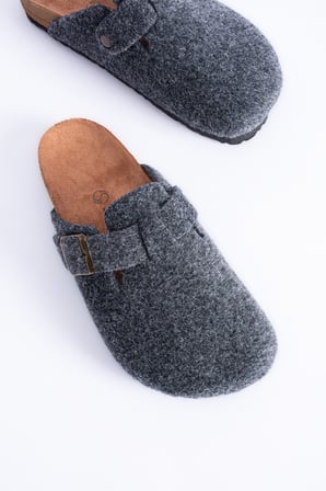 Kadın Unisex Mantar Taban Eva Konfor Moda Kışlık Önü Kapalı Keçe Model Sabo Günlük Rahat Ev Terlik