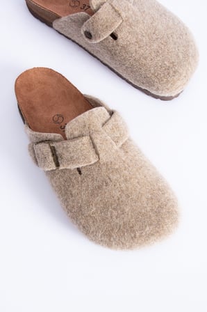 Kadın Unisex Mantar Taban Eva Konfor Moda Kışlık Önü Kapalı Keçe Model Sabo Günlük Rahat Ev Terlik