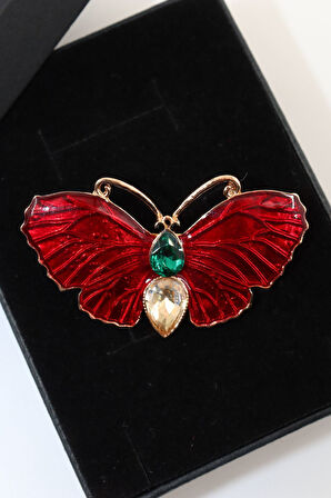 Elmas taşlı kelebek broş. Taşlı tasarım broş. Yaka iğnesi broş. Kadın broş. Broş. Kelebek broş.