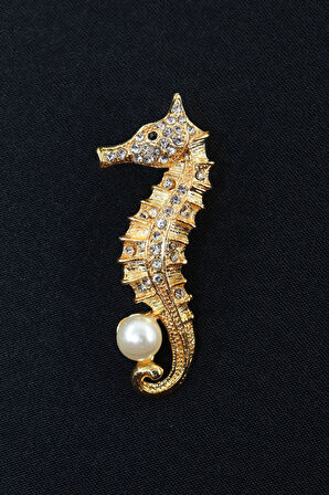 Gold renk incili denizatı broş. Taşlı tasarım denizatı broş. Yaka iğnesi broş. Denizatı broş.