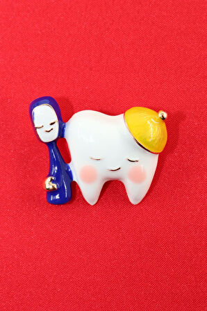 Fırçalı diş broş. Yaka iğnesi diş broş. Tasarım diş broş. Kadın broş. Erkek broş. Broş. Dişli broş.