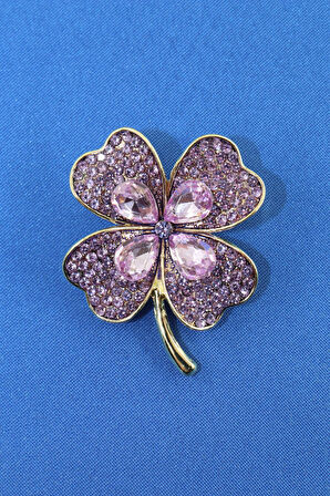 Kristal taşlı yonca broş. Yaka iğnesi yonca broş. Taşlı tasarım broş. Kadın broş. Broş. Yonca broş.