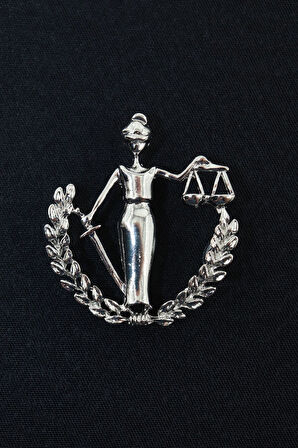 Adalet tanrıçası broş. Yaka iğnesi adalet tanrıçası broş. Adalet terazisi broş. Kadın broş.