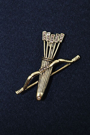 Pusat broş. Yay ok broş. Yaka iğnesi yay ok broş. Erkek broş. Kadın broş. Yay broş. Ok broş.