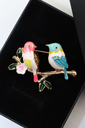 Serçe ailesi broş. Yaka iğnesi serçe broş. Erkek broş. Kadın broş. Serçe broş.