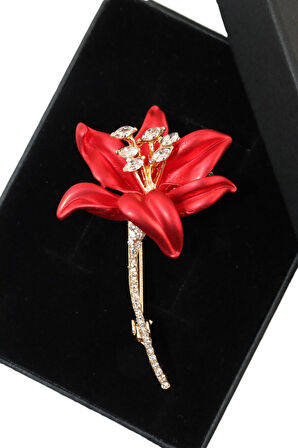 Zirkon taşlı kırmızı zambak broş. Yaka iğnesi zambak broş. Taşlı zambak broş.Kadın broş. Zambak broş