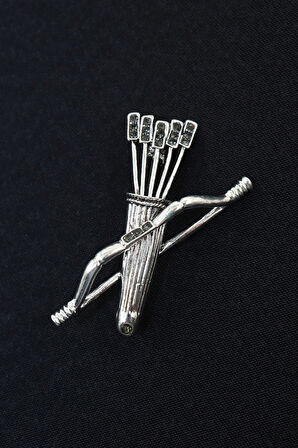 Pusat broş. Yay ok broş. Yaka iğnesi yay ok broş. Erkek broş. Kadın broş. Yay broş. Ok broş.